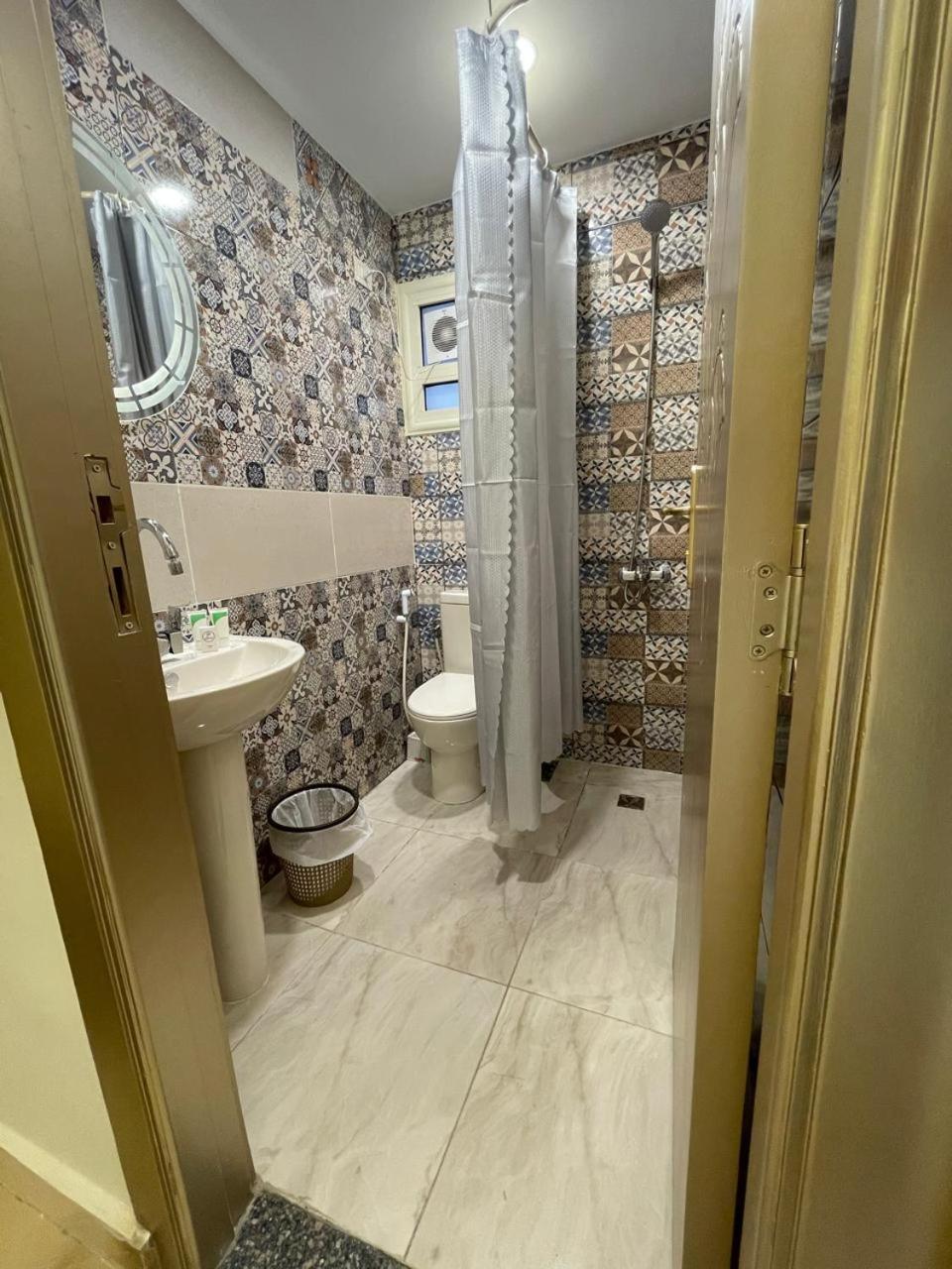 Afnan Airport Apartment