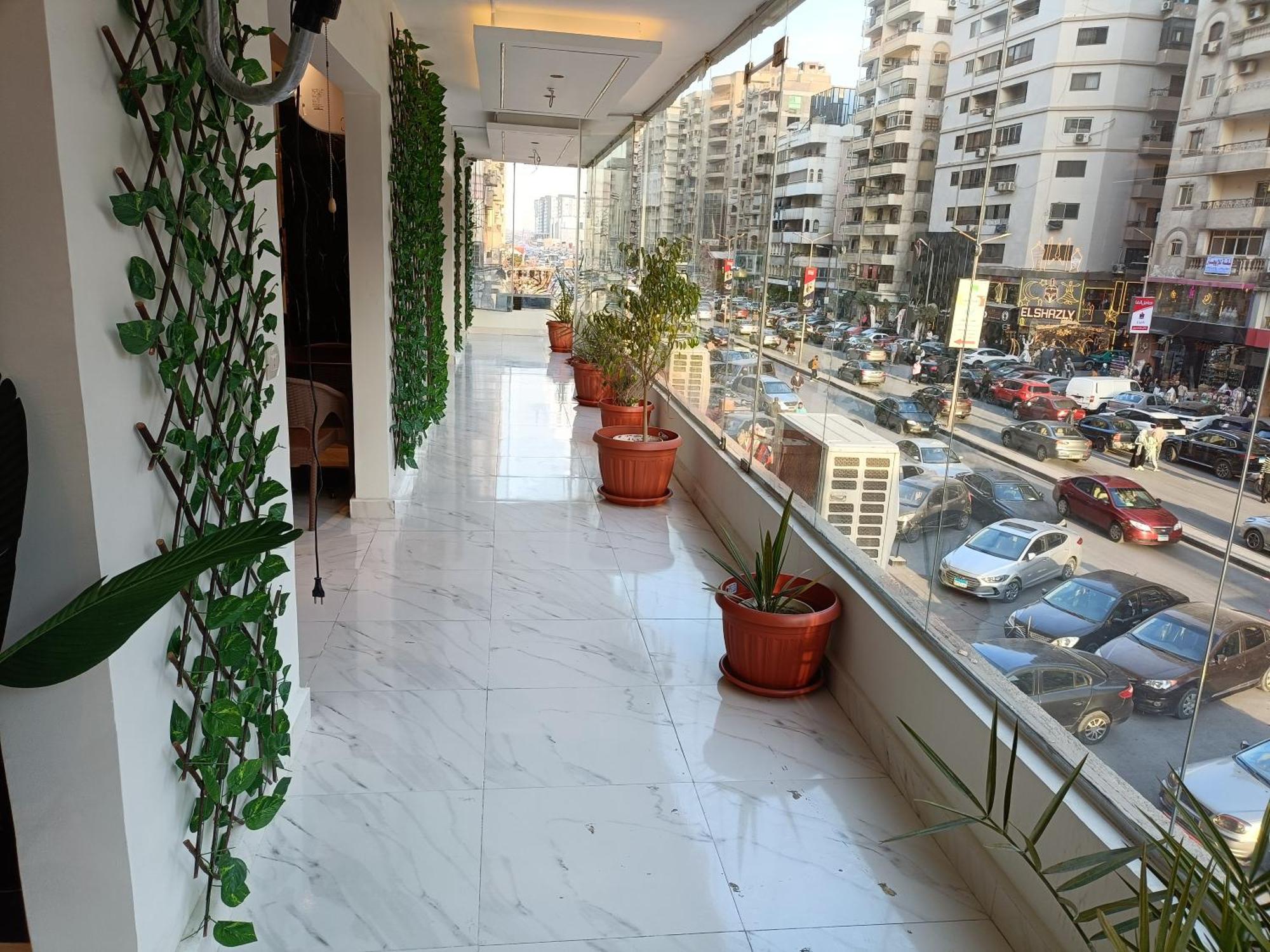 Afnan Airport Apartment *
